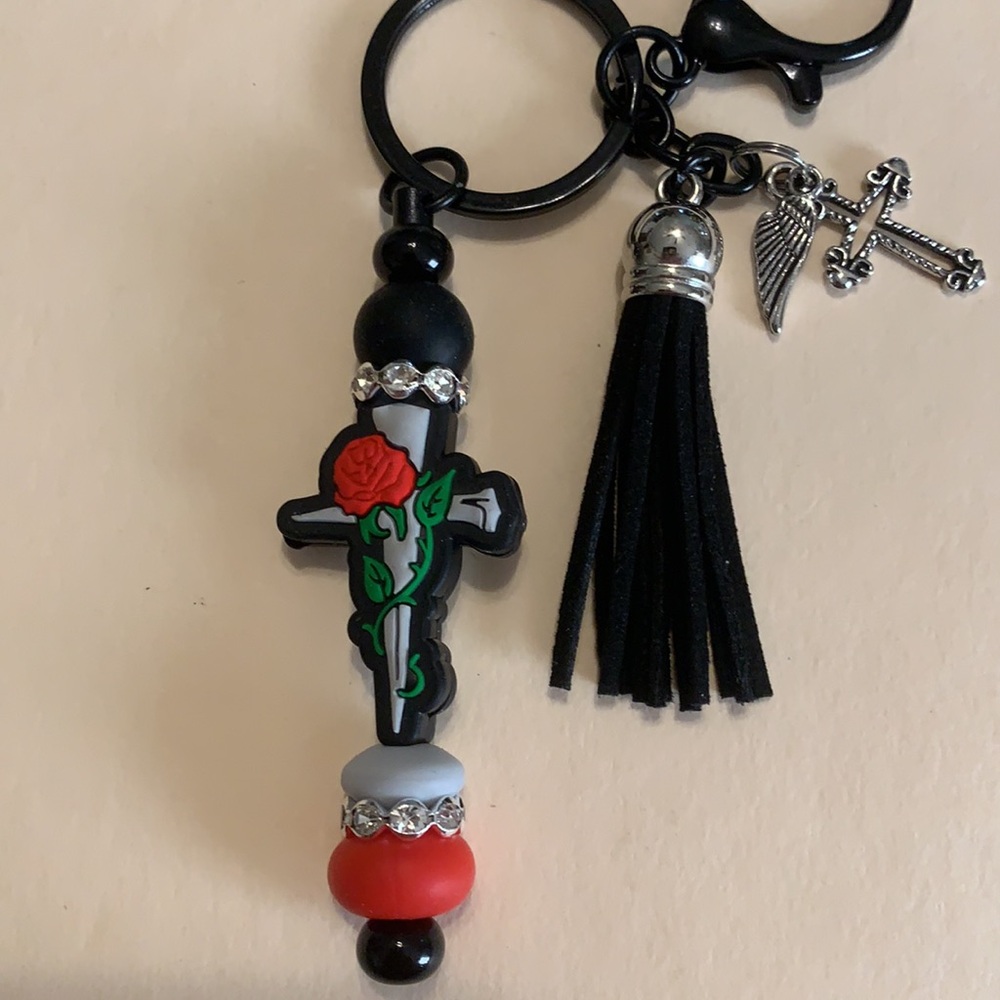 Handmade 🌹Cross Keychain/Purse Charm with Tassel - Picture 3 of 3